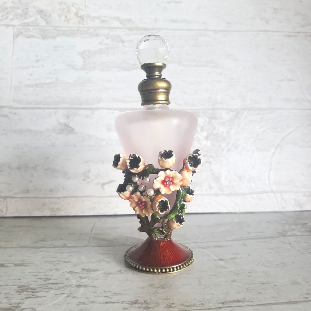 Floral Perfume bottle